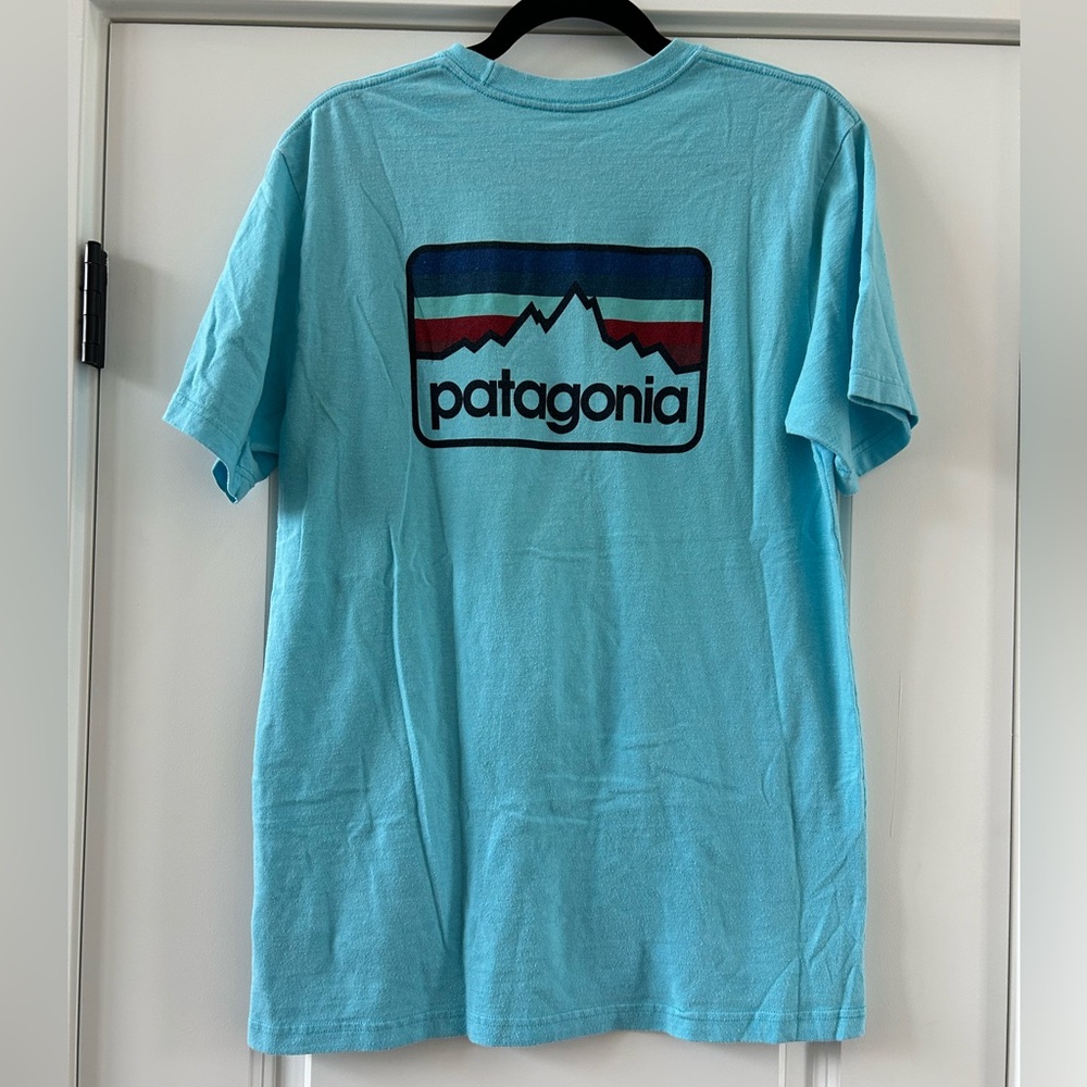 Patagonia Graphic Logo T-Shirt Short Sleeve Unisex Regular Fit  Sz M